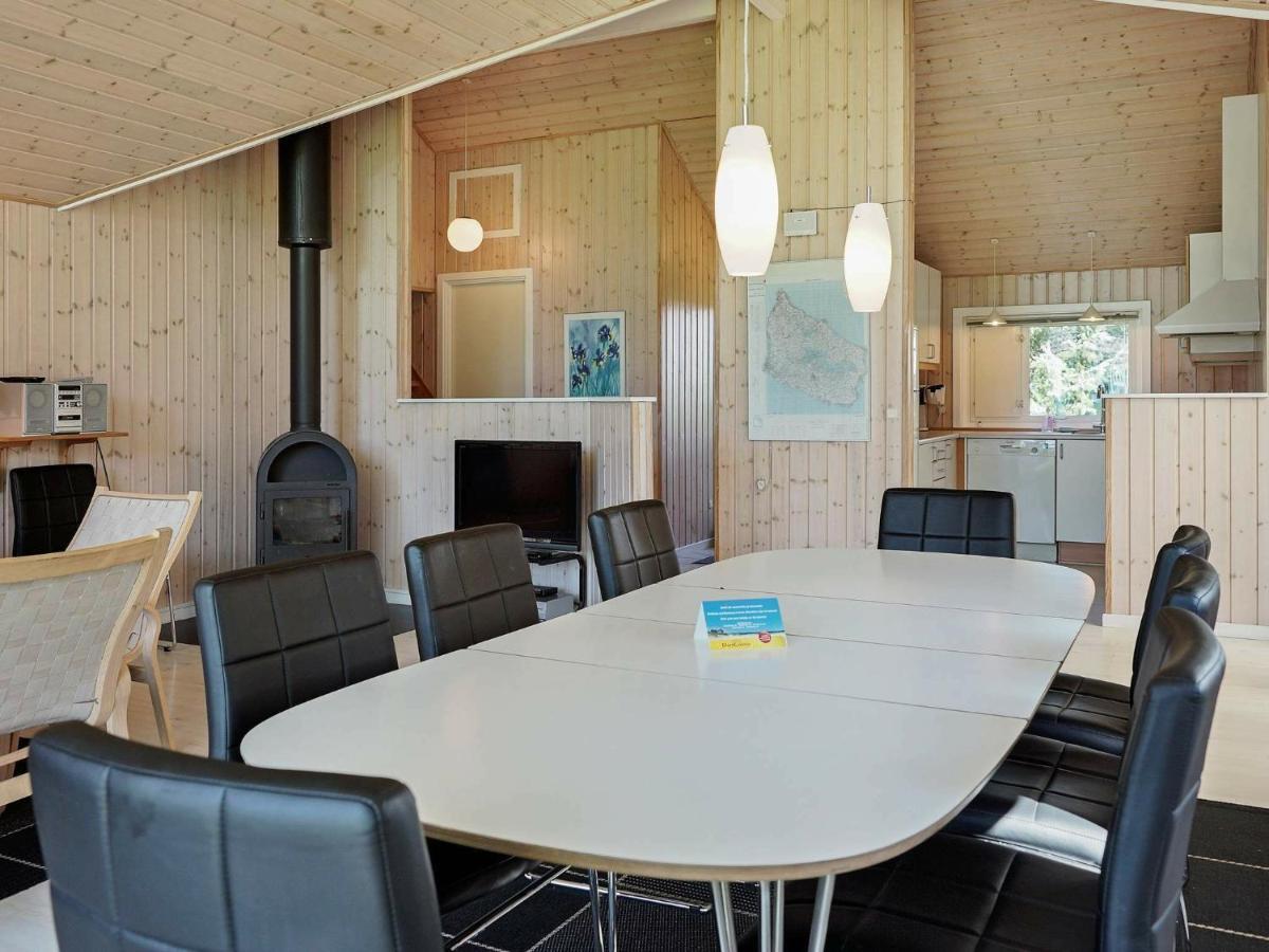 12 Person Holiday Home In Aakirkeby Vester Somarken Extérieur photo